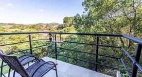Latitude Lodge - Image 4