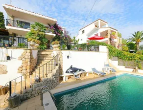 HERMOSA CASA DE VACACIONES A 75 METROS DEL MAR - Image 2