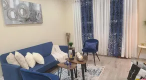 2 Bedroom house in East-York - Image 3