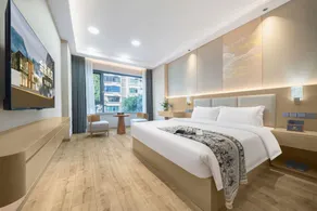 Gold Star Hotel Dazhou (City Center Plaza) - Image 2