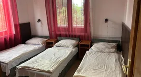 Fenyő Liget Vendégház - Image 4
