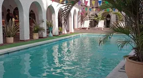 The Chill in Mansion Hostel Santa Marta - Image 2