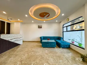 Raghuveer Sadan, Near Ram Mandir - 10 Min Walk - Image 4