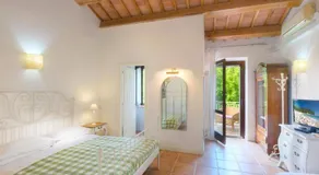 Borgo Rosso Country House B&B - Image 2