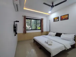 Sansare's Weekender Farm - Image 2