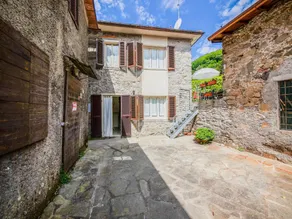 Maison à Pascoso près de la Forêt - Image 1
