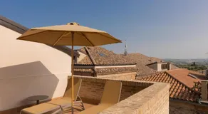 Bed and breakfast Piazza Piè di Corte - Image 2