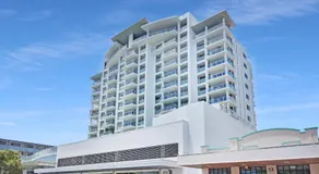 Three-Bedroom Apartment at Marquis - Image 5