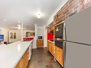 MetaWise Cozy Family Room 1 in Shared Home Free Parking - Image 4