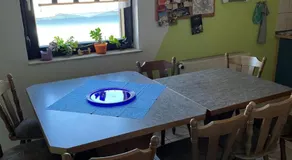 Schöne Zimmer mit gemeinsamer Nutzung von Bad, Toilette und Küche - Image 5