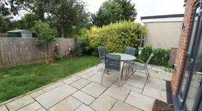 Horizon House, Luxury 2-Bedroom Ground floor flat, Parking, WiFi, Netflix - Image 4