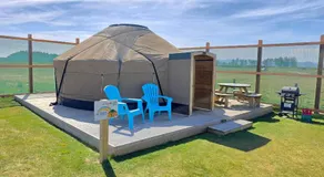 Rainbow's End Yurts - Image 3