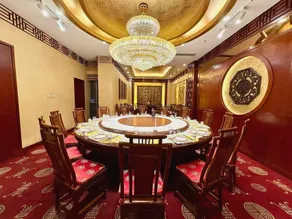 Soluxe Yishui Grand Hotel - Image 4