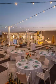 Hilton Buena Park Anaheim - Image 5