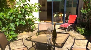 Thomas Street Townhouse - 4 Bedrooms & Courtyard Garden - Image 4