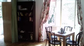 Apartment Wohnung in Hernals mit Garten- und Strassenblick by Interhome - Image 5