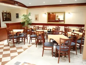 Philippos Hotel - Image 5
