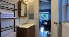 Studio Oasis in Downtown Deland - Image 2