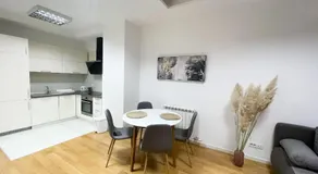 Hedonist-Modern Urban Stay A Blok - Image 2
