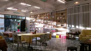 Waterstonebookstore - Image 3