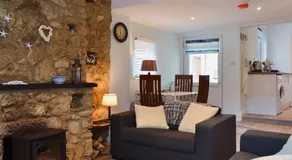 Horseshoe Cottage - Image 2