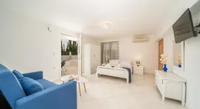 Irene Luxury Apartments - Image 2