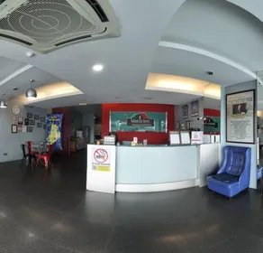 Metroinn Hotel - Image 4