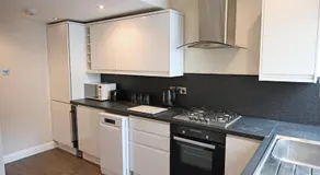 Modernised Cottage in Hatfield close by University - Image 2