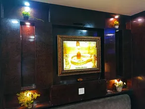Hotel Queen - Image 3