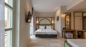 El Greco Hotel - Image 2