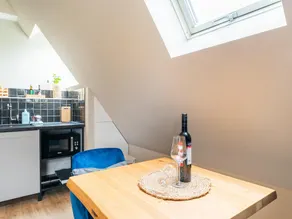 Romantic studio in Stellendam with terrace - Image 2