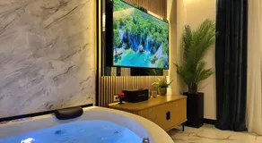 Carpos Luxury Collection - Suite with Jacuzzi and Ancient Theatre View - Image 2