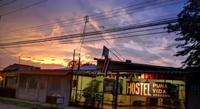 Hostel Pura Vida en Liberia - Image 4