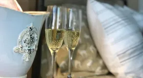 FARMHOUSE INN private apartments - Image 5