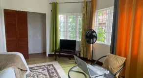 Bright Bay Garden Suite - Image 5