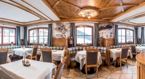Garni Hotel Iris - Image 2