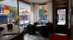 Hotel Aveny Bed & Breakfast - Image 3