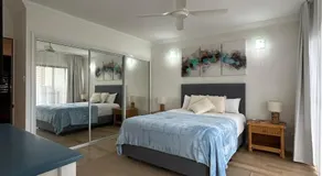 Family Island Dream Escape at Compass Point 10 Hamilton Island, 3BR Villa with Buggy - Image 2