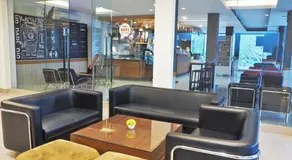 d'primahotel ITC Mangga Dua - Image 5