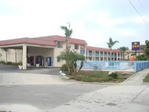 Westmont Inn - Lakeland - Image 3
