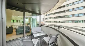 Roomspace Serviced Apartments -Oasis Way - Image 2