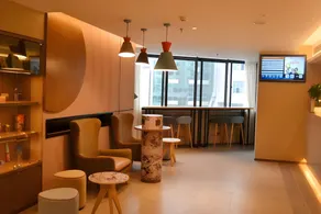 Home Inn Neo Guiyang Zhonghua Middle Road Penshuichi Metro Station - Image 5