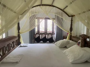 Yalegoda Walauwa Homestay - Image 2