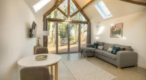 Eastcombe Barn - Image 2