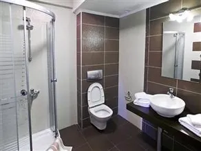 Veriopolis Hotel - Image 2