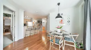 The Breakfast Club Suite - KingBed& AC - Patio - UG Park - Image 4