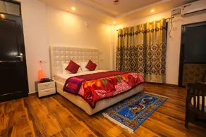 Hotel The Village Residency - Image 2