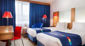 Park Inn by Radisson Birmingham West - Image 4