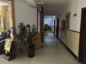 Dongfang Hotel - Image 5