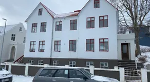 Day Dream Central Akureyri Two Bedroom Apartment - Image 3